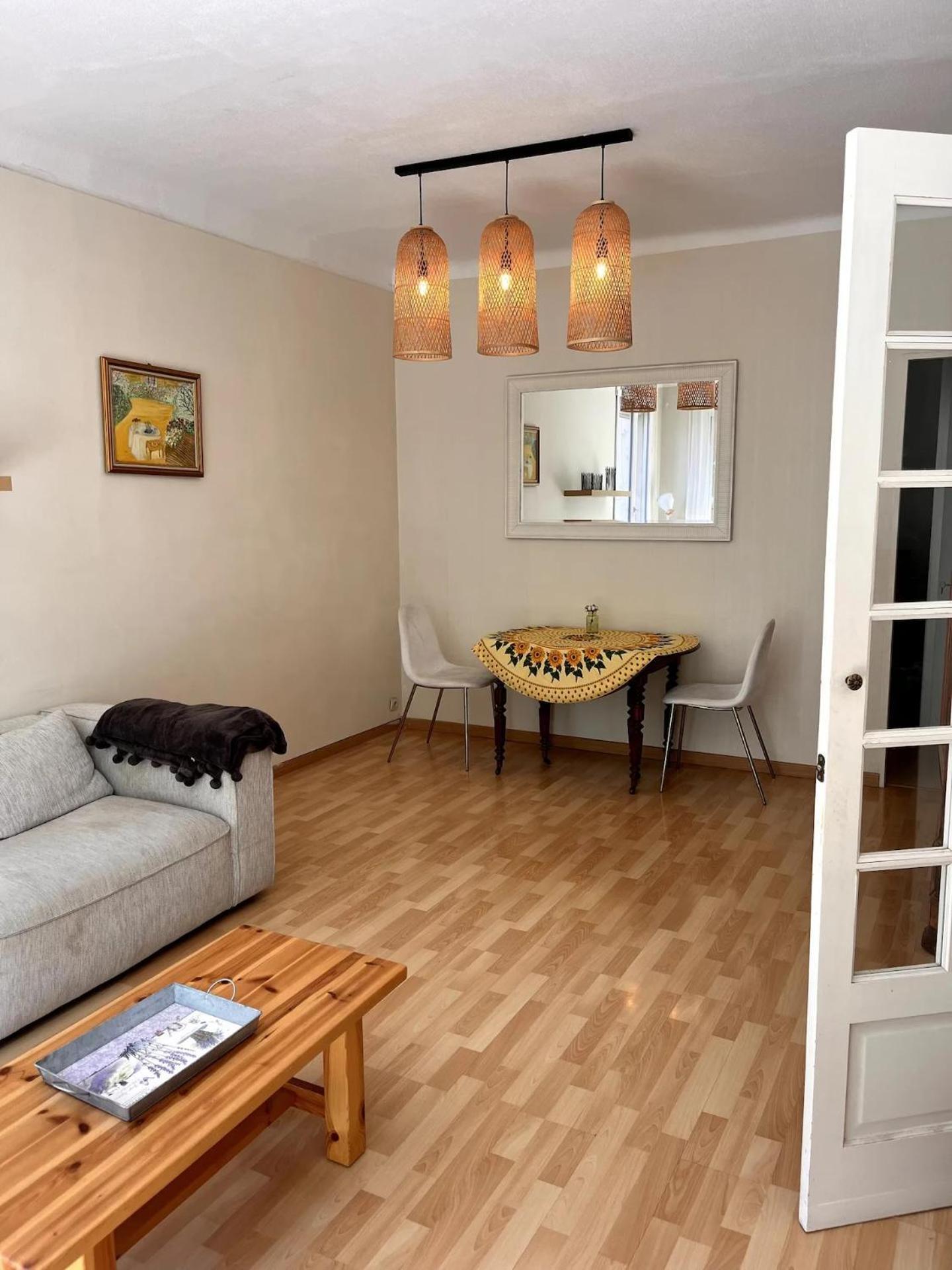 Appartement Vue Sur Le Rhone Arles Exterior foto