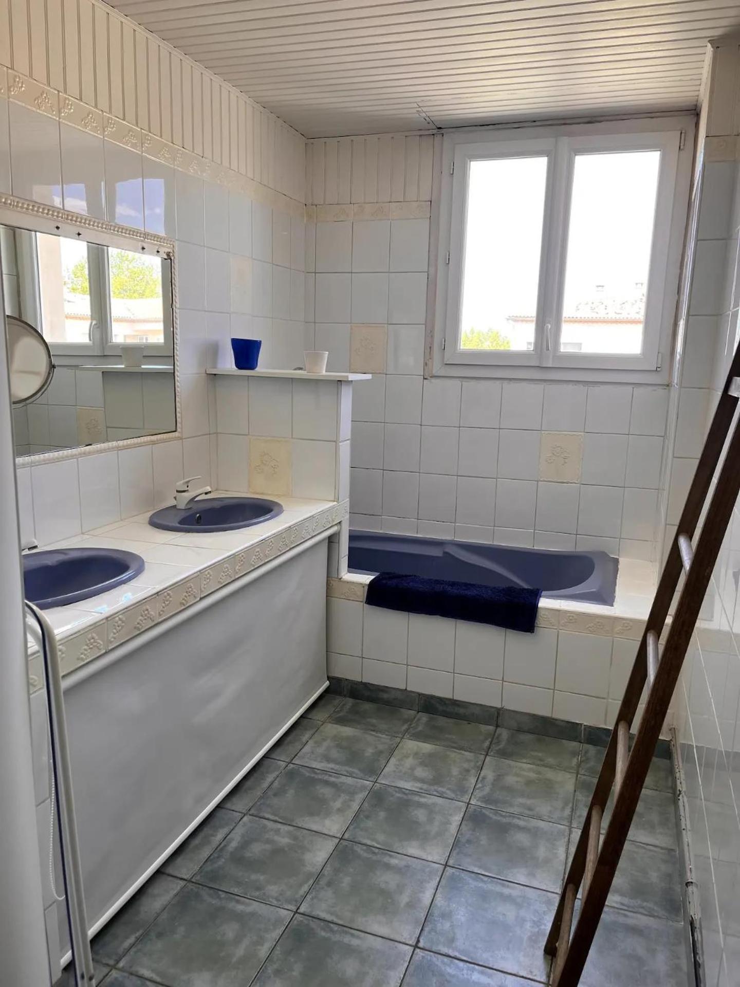 Appartement Vue Sur Le Rhone Arles Exterior foto